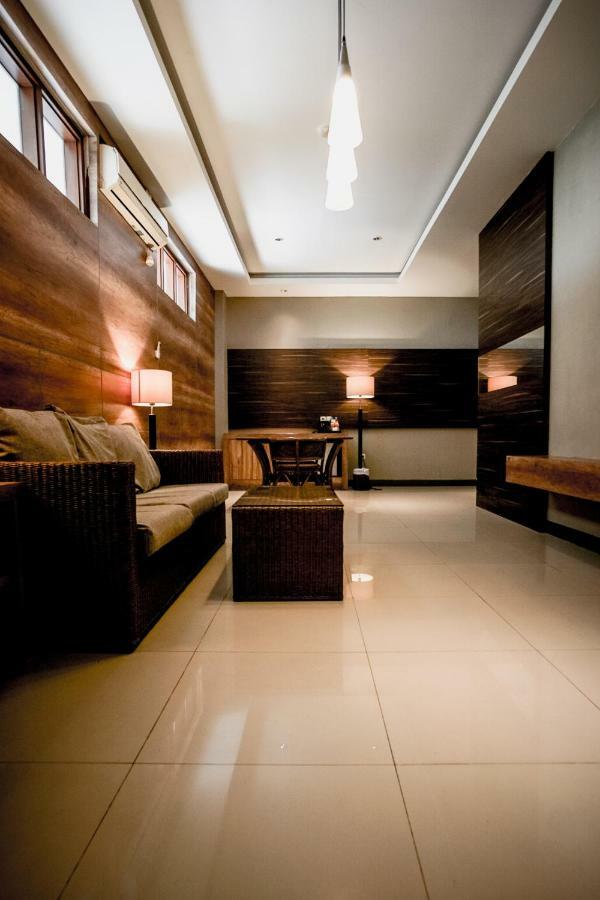 Hotel Asri Plaza Asia Tasikmalaya Kültér fotó